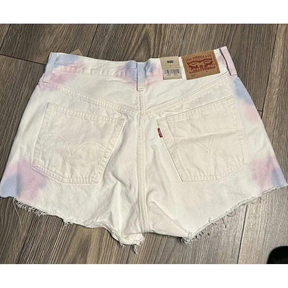 Levis get ready